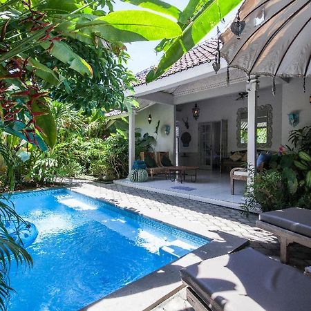Hideaways Seminyak Villa ภายนอก รูปภาพ