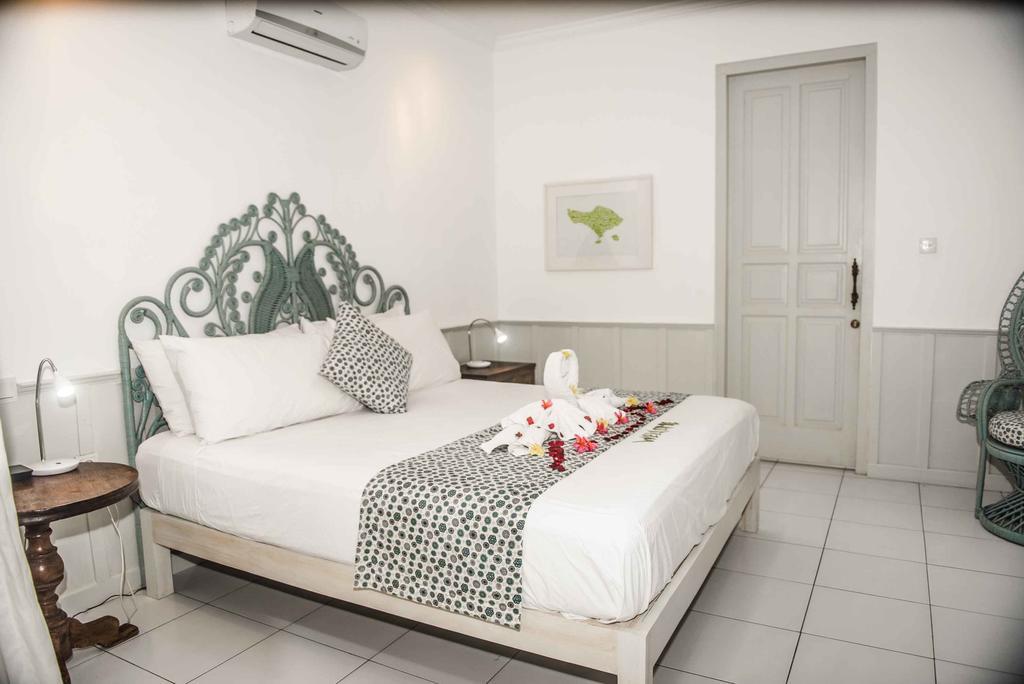 Hideaways Seminyak Villa ภายนอก รูปภาพ